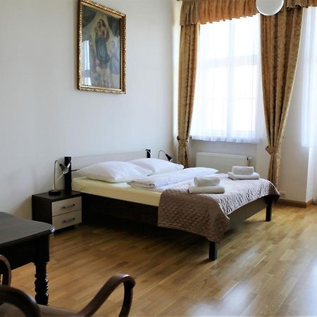 Bed and Breakfast Dom Notre Dame Вроцлав Экстерьер фото