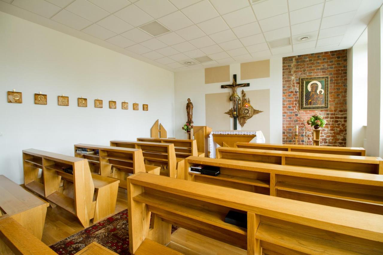 Bed and Breakfast Dom Notre Dame Вроцлав Экстерьер фото